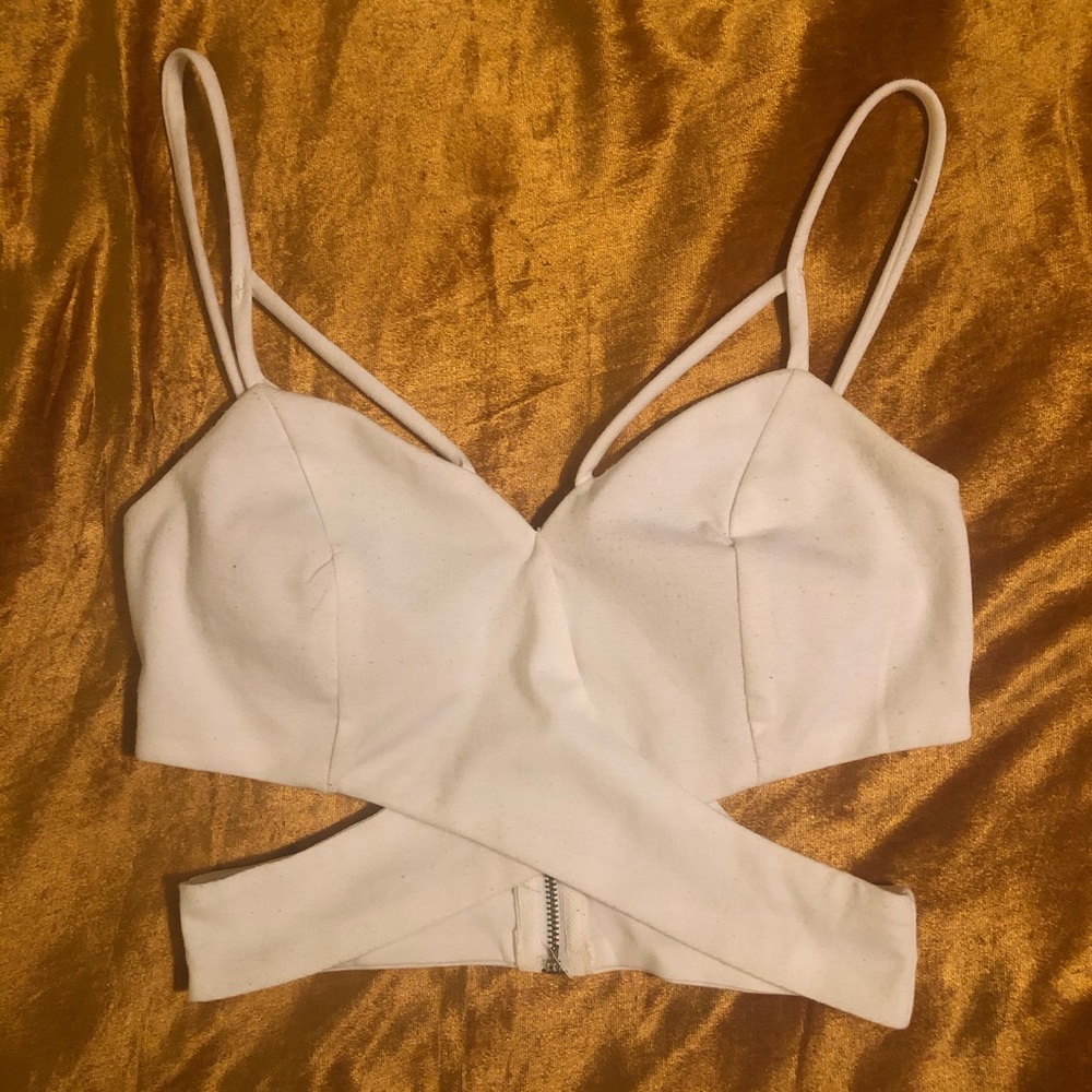 ⚡️ Strappy Bralette Top ⚡️